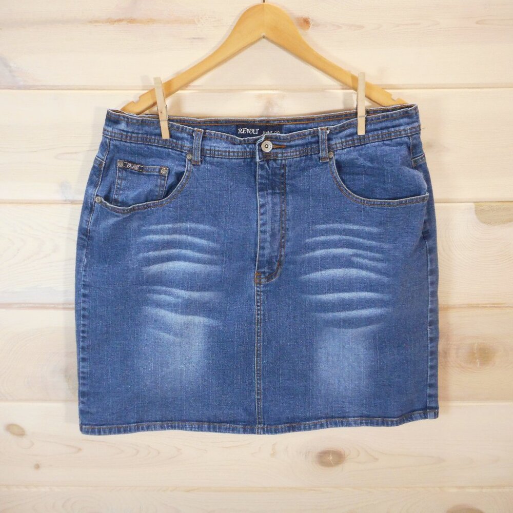 Vintage Y2K Revolt Jeans Co Juniors size 18 Denim Skirt 19" Length Pockets Blue